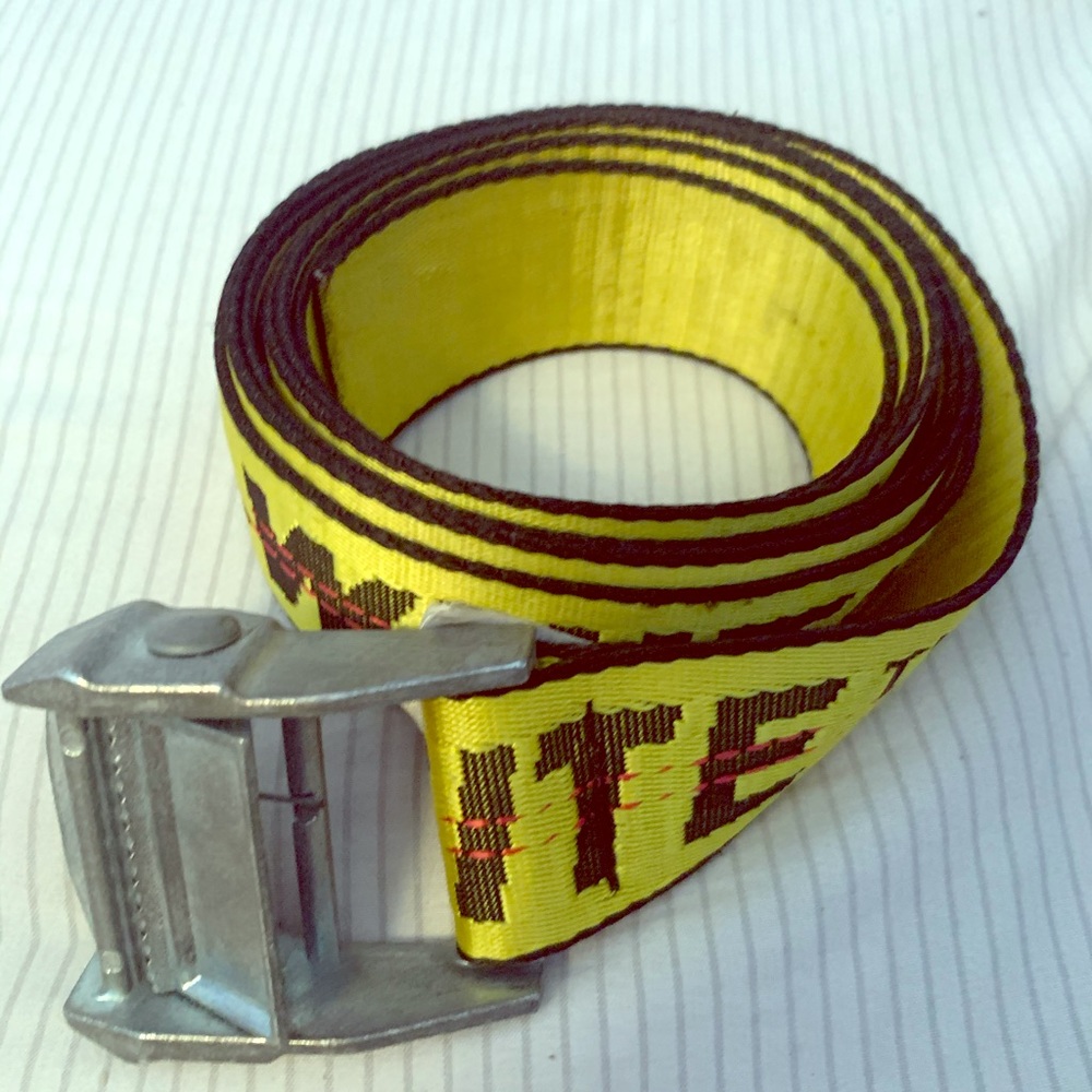 OFF WHITE BELT USED